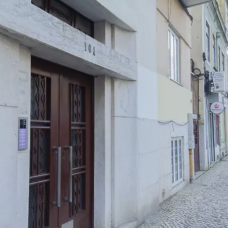 Casa de hóspedes Amoreiras 2*
